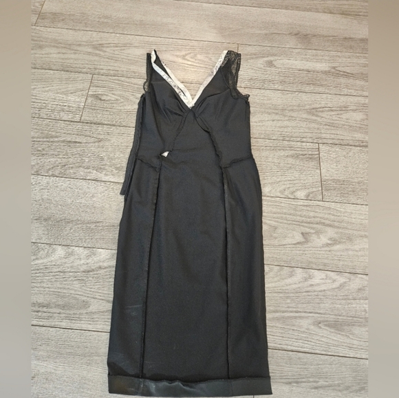John Galliano Vintage Black Pencil Fitted satin sleevless V-neck Cocktail Dress - Picture 10 of 16